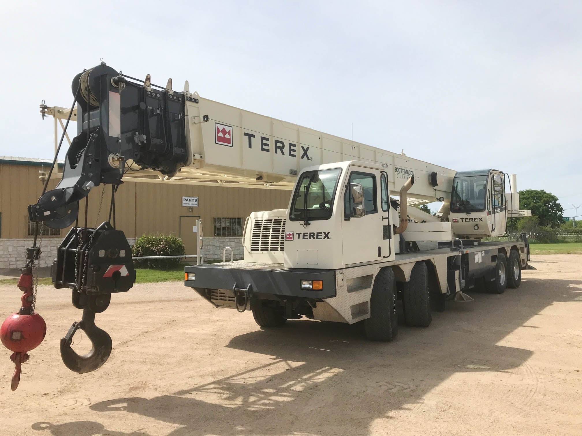 جرثقیل ترکس terex